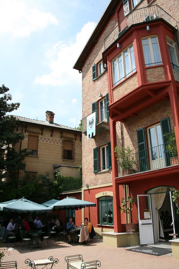 Hotel Castello Asti Bagian luar foto